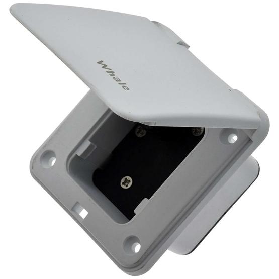 White Aquasmart Socket